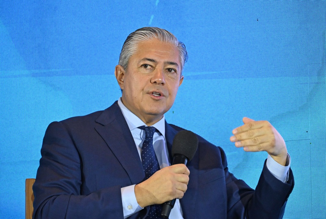 Neuquén - Jornadas Comex - Gobernador Figueroa - salto (15).JPG