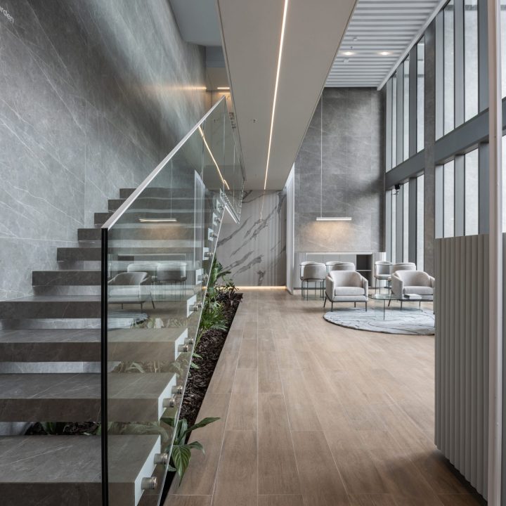 Hall de Bliss: el interiorismo ha sido el puntapié inicial del estudio neuquino.