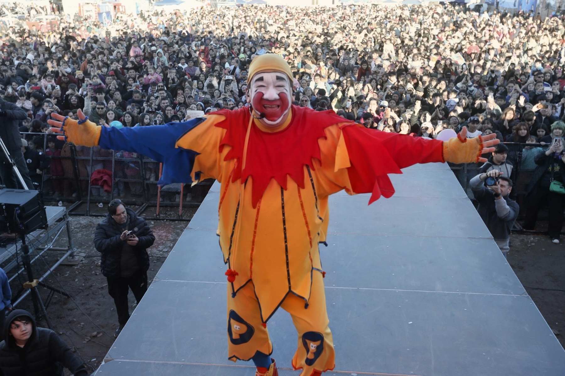Gran celebración del Día del Niño en Cinco Saltos reunió a 12 mil personas