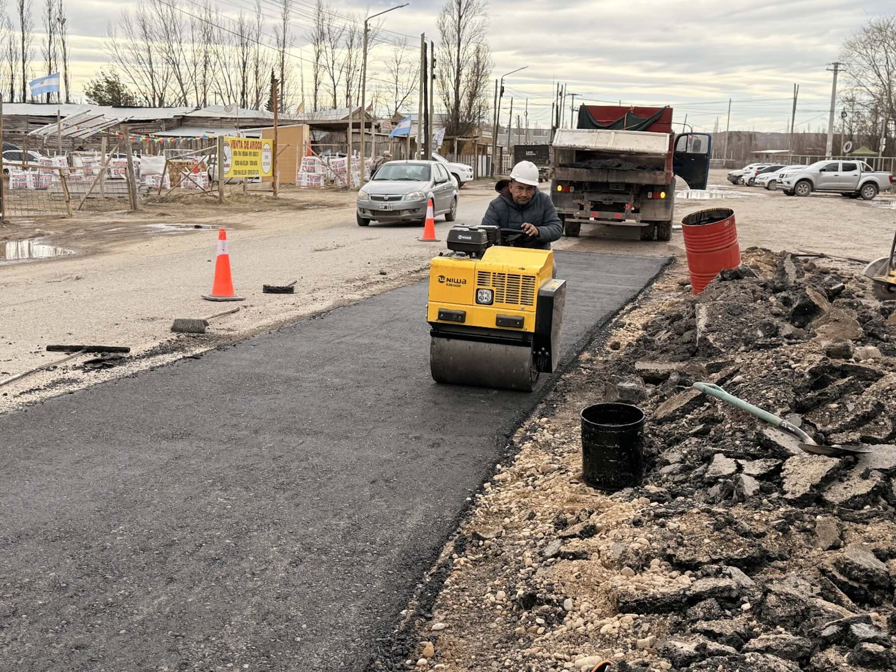 Plottier avanza con un plan de bacheo para reparar 1.000 metros cuadrados