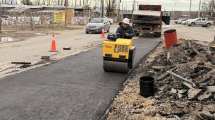 Imagen de Plan de bacheo en Plottier: suman empresas y repararán 1.000 metros cuadrados de calles