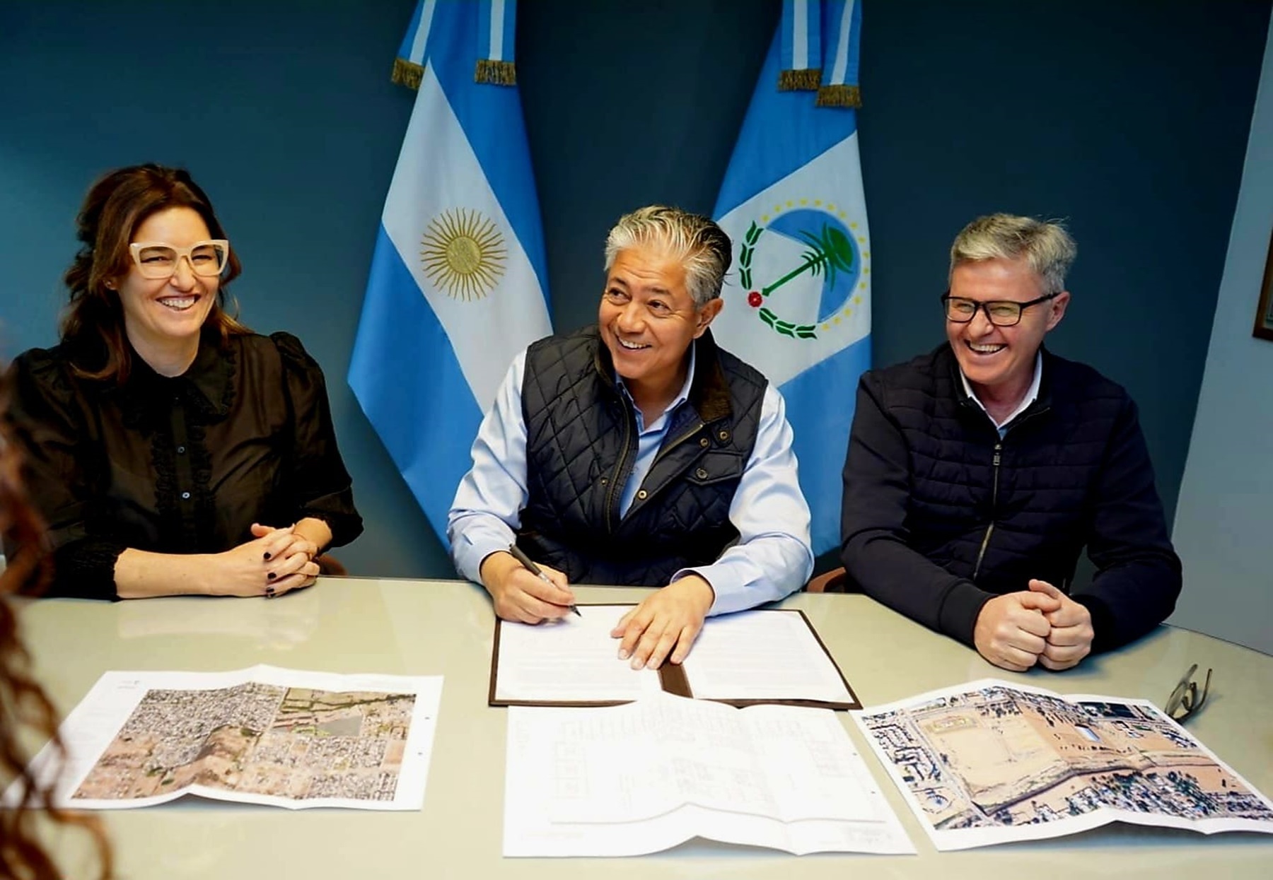 Se construirán 32 viviendas para adultos mayores en Plaza Huincul y Plottier