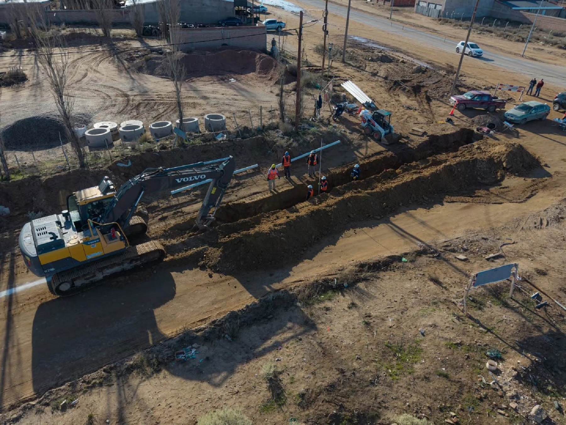 Más de 240 familias de Plaza Huincul accederán a la red cloacal
