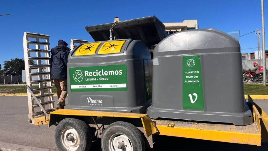 Nuevos puntos de reciclaje en la Costanera de Viedma. Foto: gentileza