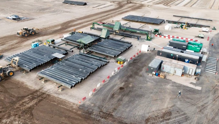 La propuesta se enmarca en el rumbo productivo que atraviesa la provincia, con nuevas inversiones y proyectos vinculados al sector energético. Foto: Gobierno de Río Negro.