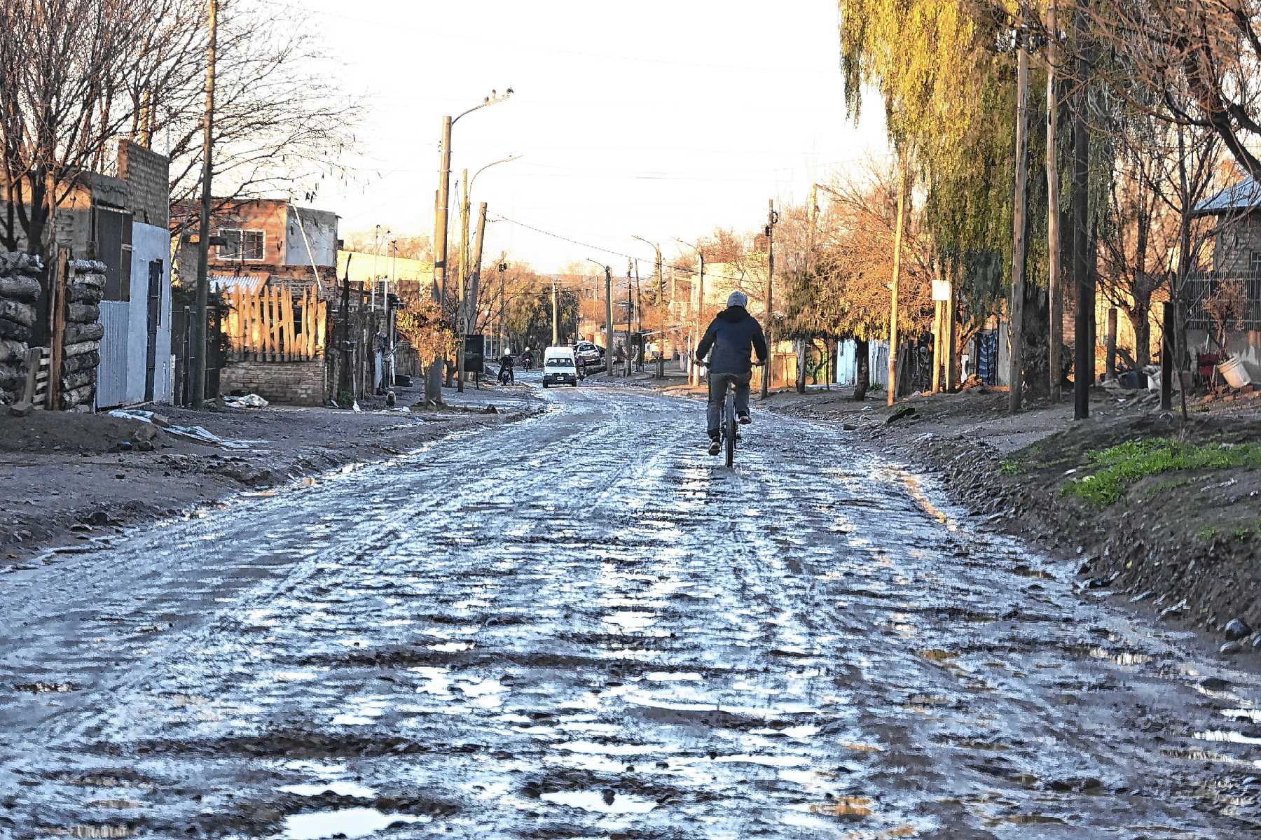 Temporal de lluvias en el Alto Valle causa serios inconvenientes