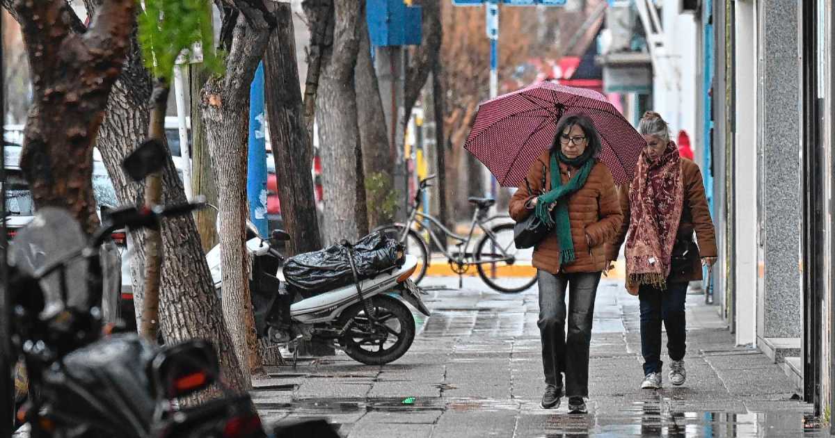 Alertas por lluvia y viento en Río Negro y Neuquén: impacto en la cordillera