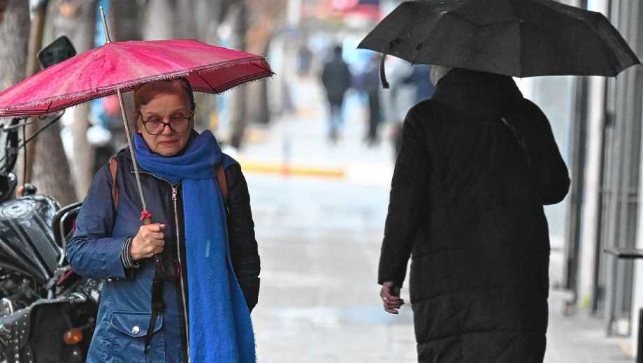 Rigen alertas por lluvia y nieve en la cordillera. Foto: Juan Thomes