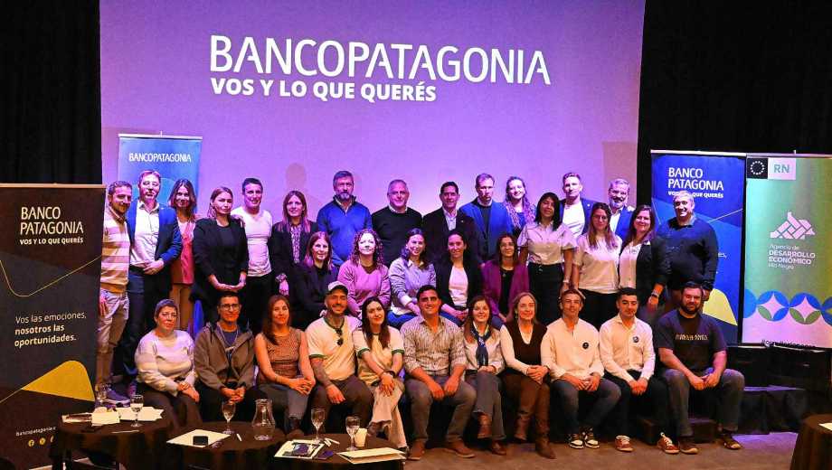 Este miércoles en Roca fue la semifinal del odo Alto Valle-Viedma del programa Emprendedoras y Emprendedores de Río Negro 2026. Foto Juan Thomes. 