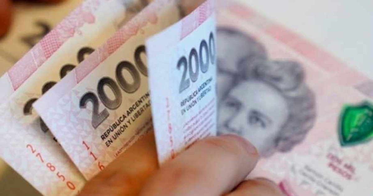 El Gobierno propone un salario mínimo de $1.070.000 para nuevas paritarias