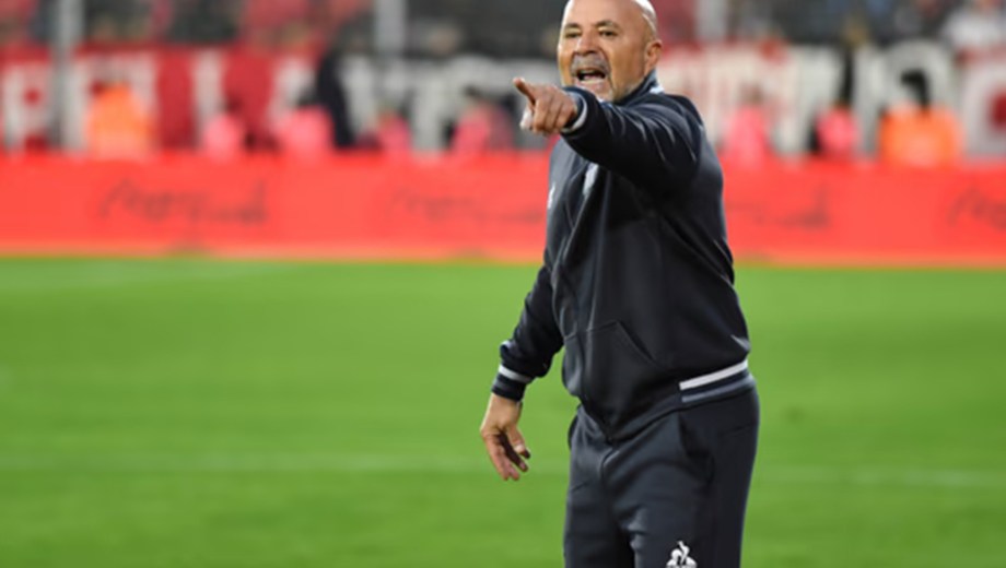 El entrenador Selección dirigió apenas cinco partidos y ganó una con la T.