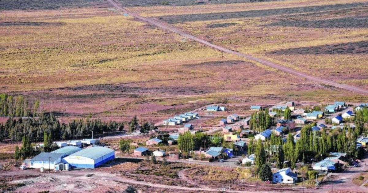 Inician gestiones para asfaltar la Ruta Provincial 47 en Santo Tomás, Neuquén