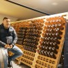 Imagen de El enólogo que puso a la Patagonia en una botella: creó una sidra de hielo, un espumante de pétalos de tulipán y prepara uno de frambuesas para una chocolatería top de Bariloche