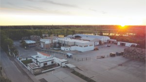 Una cooperativa frutícola de la Patagonia que superó los 50 años de funcionamiento, concentra el trabajo de más de 100 productores y tiene su propia sidra