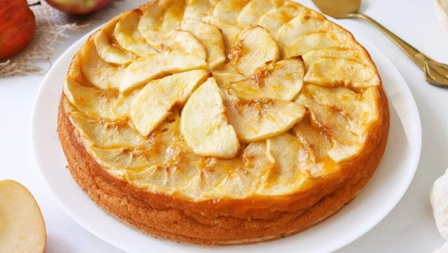 Torta de manzana en sartén: receta.-