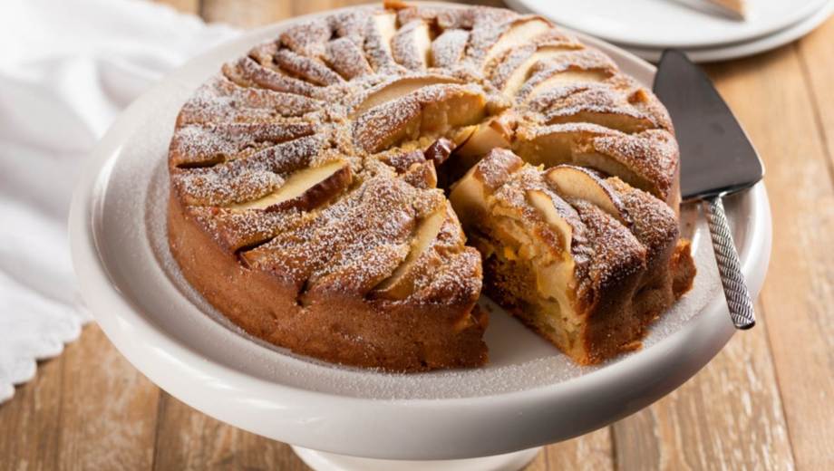 Torta haragana de manzana: la receta fácil y rápida.-