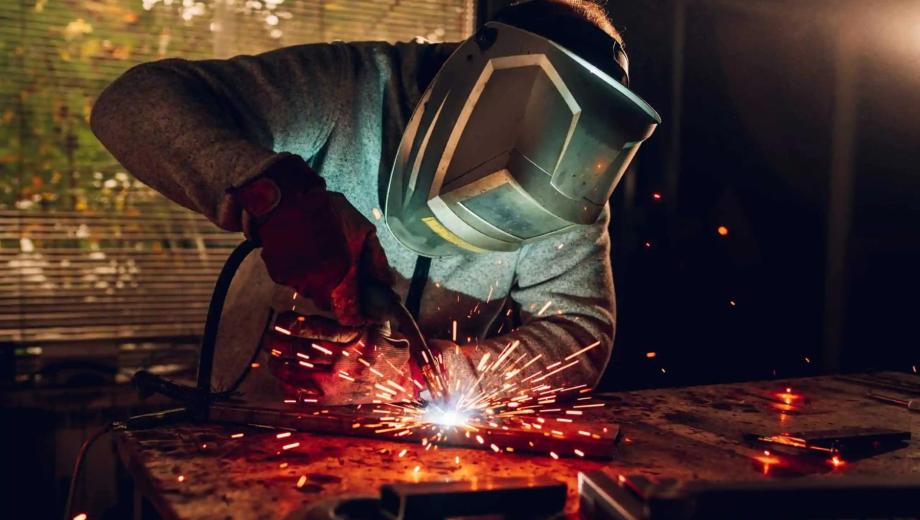 Nuevas escalas de la UOM para metalúrgicos en septiembre 2026.-