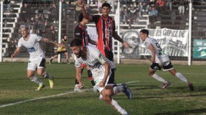 Cipolletti le ganó a Huracán Las Heras en su debut por la zona campeonato del Federal A