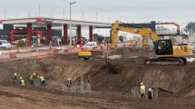 Imagen de Avenida Mosconi en Neuquén: completaron los 48 pilotes del puente elevado y preparan la habilitación de los primeros tramos