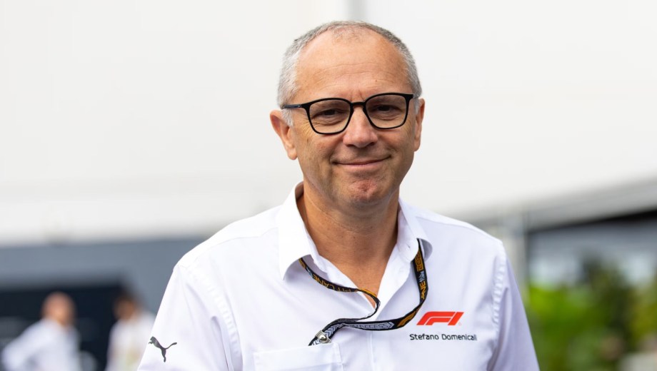 El CEO de la F1 analiza las distintas opciones para acomodar los calendarios futuros. 