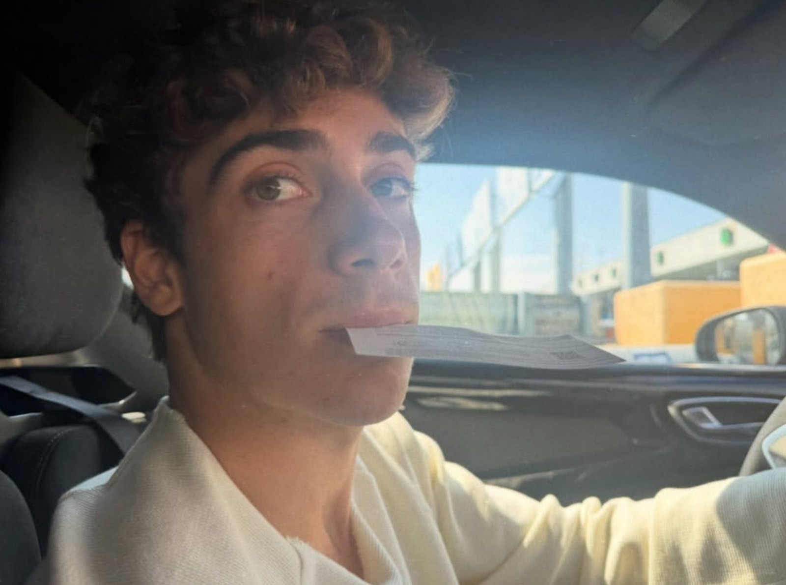 Franco Colapinto comparte incidentes en sus vacaciones en Italia