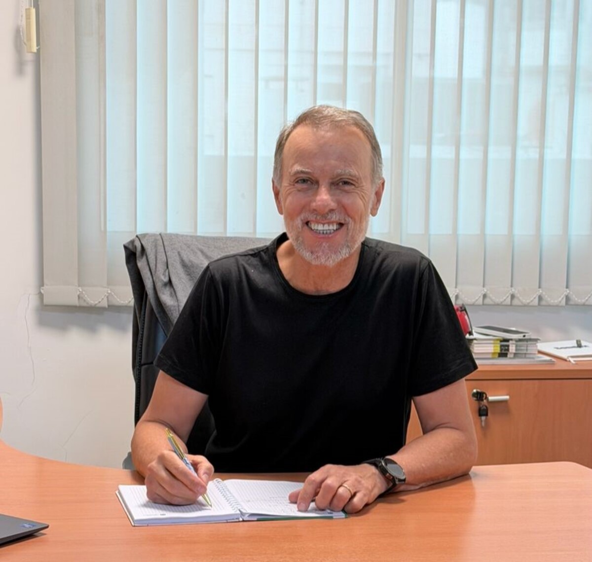 Carlos Etcheverry se convierte en el nuevo CEO del grupo Clusterciar