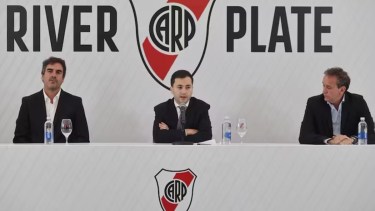 Di Carlo habló del presente de River, respaldó a Coudet y reconoció el error con los jugadores apartados