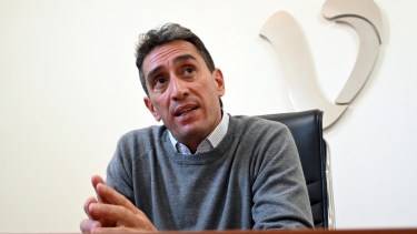 Marcos Castro reacomoda su gabinete en Viedma: los cambios que ya están definidos