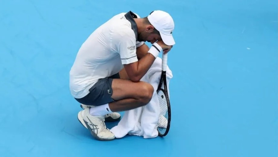 El serbio de 39 años sucumbió ayer con el argentino en su debut, luego de avanzar como uno de los mejores preclasificados. 