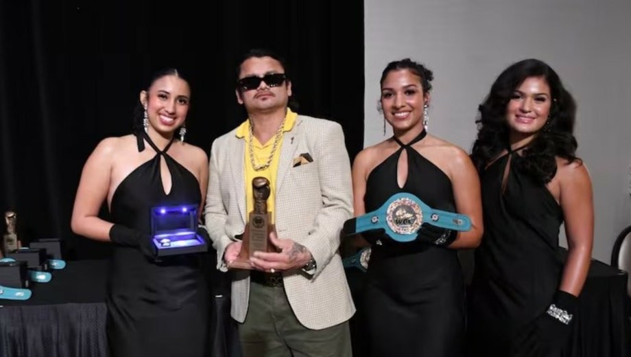 El santafesino llegó a la cúspide de su carrera a fines de 2014, luego de combatir en dos ocasiones con el estadounidense Floyd Mayweather. 