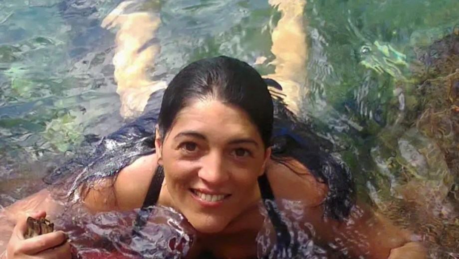 Rebeca tiene 54 años y vive desde hace 32, en Epuyén. Foto: gentileza