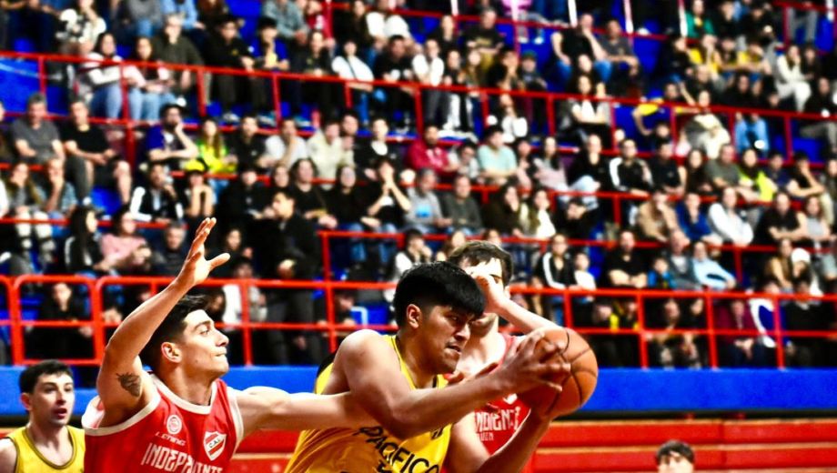¿Y si alguno de los clásicos se juega en el Ruca Che? El año pasado dieron espectáculo y no hay que descartar un retorno. (Archivo Matías Subat)