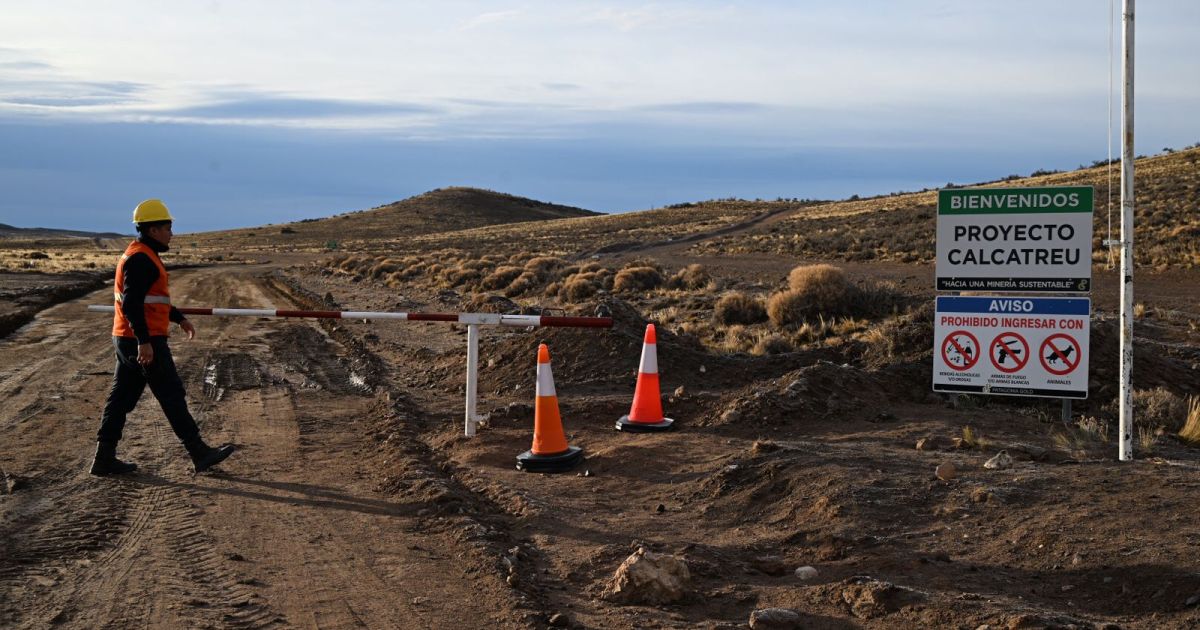 Acuerdo entre la Provincia y Patagonia Gold para reactivar la mina Calcatreu