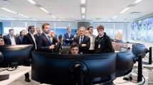 Imagen de YPF inauguró la Sala RTIC Security: un nuevo centro de control de última generación
