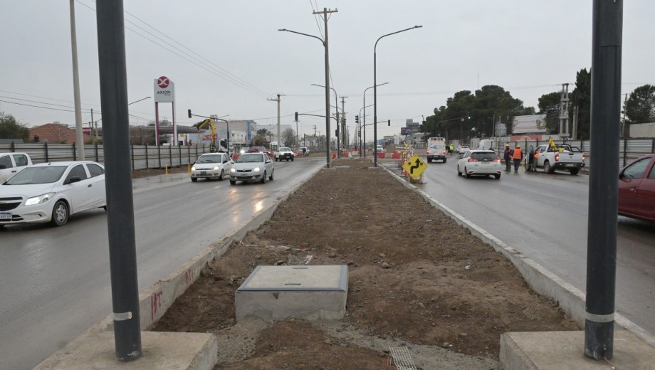  En paralelo, avanzarán las obras sobre las colectoras. Foto: Emiliano Ortiz.