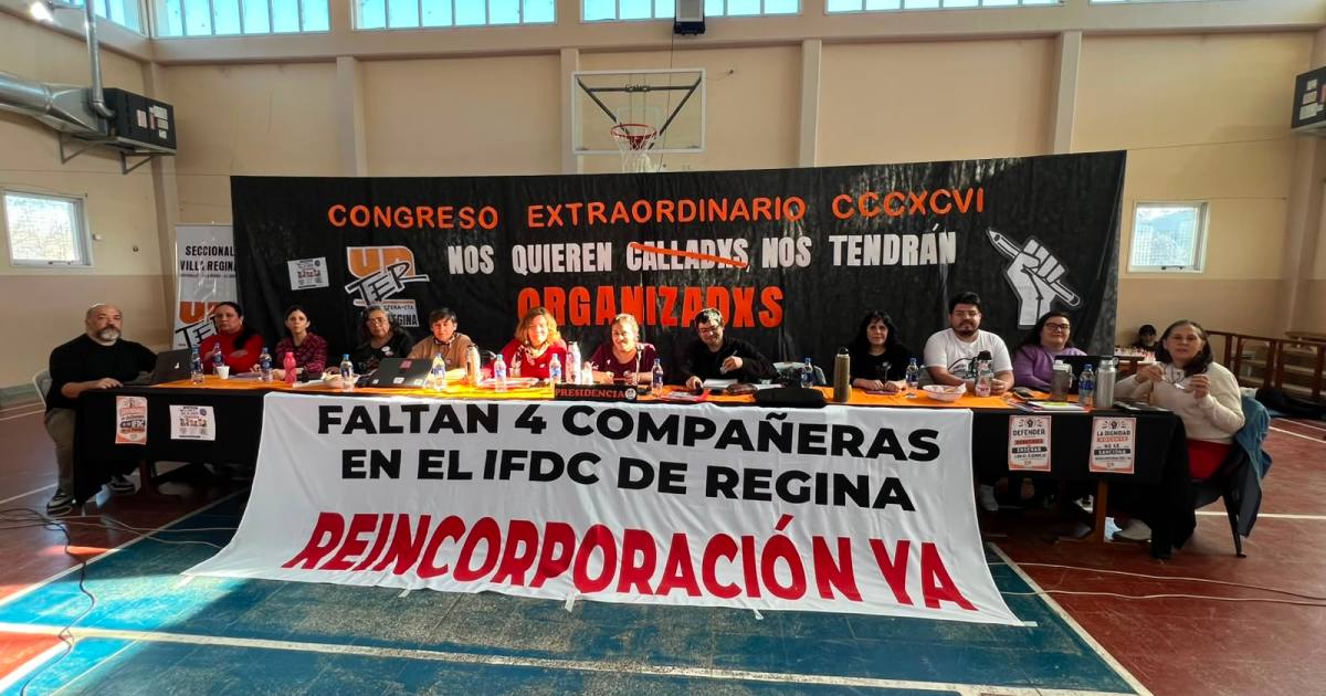 Congreso de Unter en Regina: cambios en el estatuto y exclusión de docentes en debate