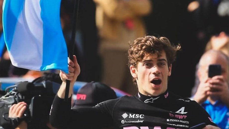 El piloto argentino llegó a Alpine en 2025 como piloto de reserva, pero rápidamente se ganó su lugar en la segunda butaca como reemplazante de Jack Doohan. 