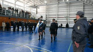 Del compromiso al reconocimiento: Figueroa recompone los salarios de la Policía