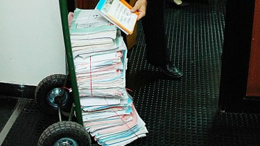 El cambio que prepara Educación en Río Negro para terminar con los expedientes acumulados en papel
