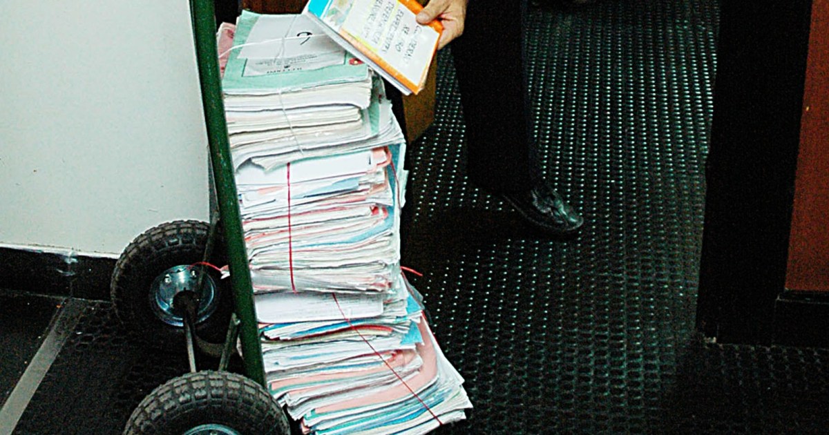 Río Negro digitaliza documentación para minimizar el uso de papel