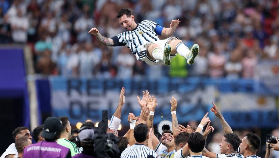 Lionel Messi y el amor de sus compañeros de la Selección Argentina.