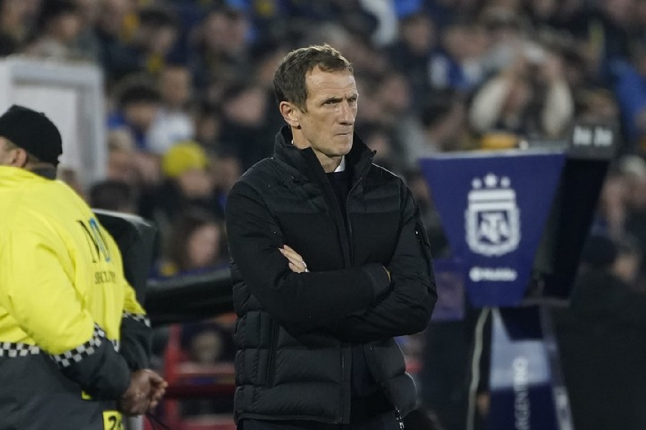 Arruabarrena exige más a Boca tras el triunfo ante Estudiantes