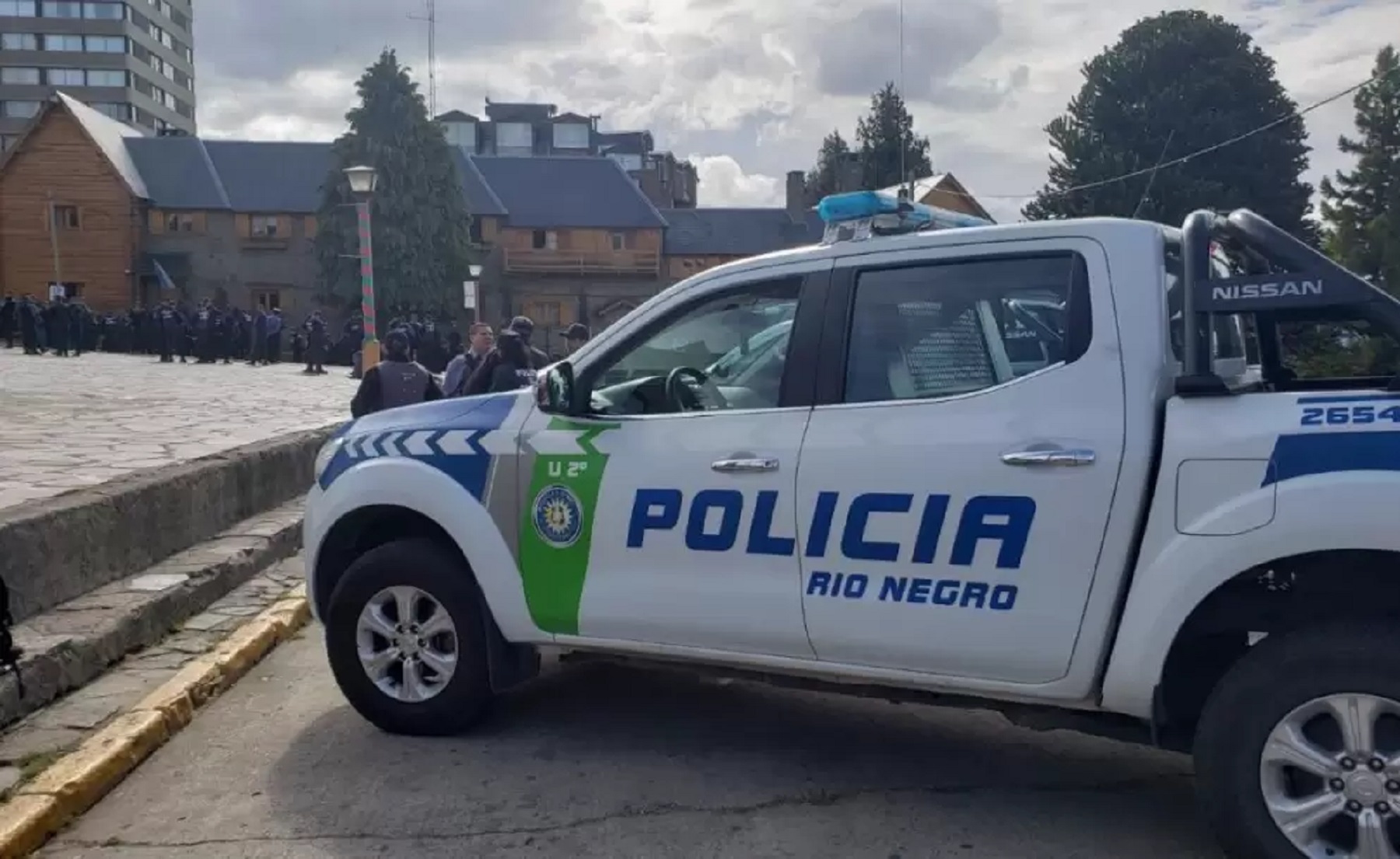 Condenan a policía de Bariloche por presentar certificados médicos falsos