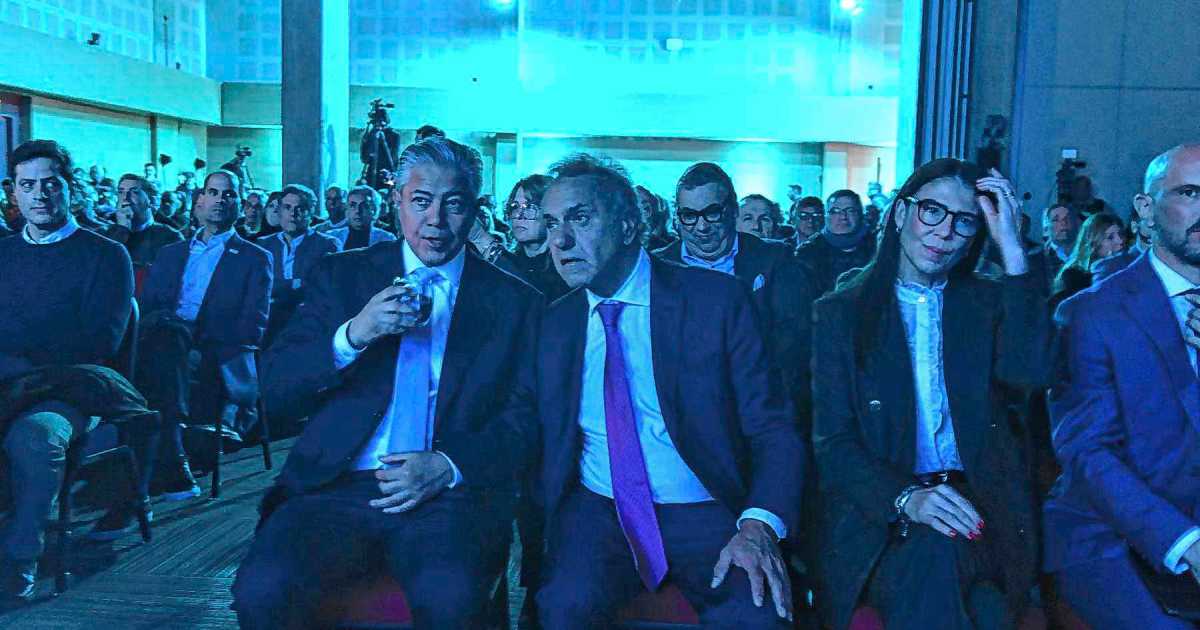 Neuquén busca gestionar cuatro rutas nacionales y cobrar peaje al tránsito pesado