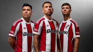 River presentó su nueva camiseta alternativa: ¿Cuánto sale y dónde comprarla?