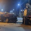 Imagen de Un joven alcoholizado chocó contra un camión estacionado en Cervantes y su camioneta quedó destruida