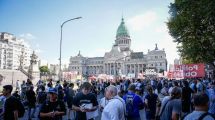 Imagen de El Gobierno abre agosto con reformas clave y un clima de protestas de docentes, estatales y organizaciones sociales