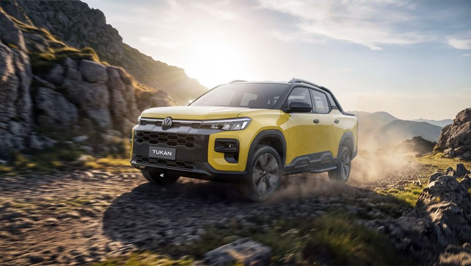 La llegada de la Tukan permitirá a Volkswagen cubrir un espacio que actualmente queda vacío dentro de su oferta. La Saveiro continuará siendo la pickup más pequeña de la marca, mientras que la Amarok mantendrá su posición entre las camionetas medianas.