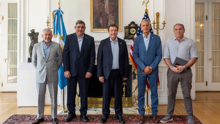 La comitiva de Río Negro que viajó a Washington.