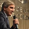 Imagen de Caputo deslizó su pronóstico sobre la inflación de julio 2026 y confirmó que analizan flexibilizar los créditos en dólares
